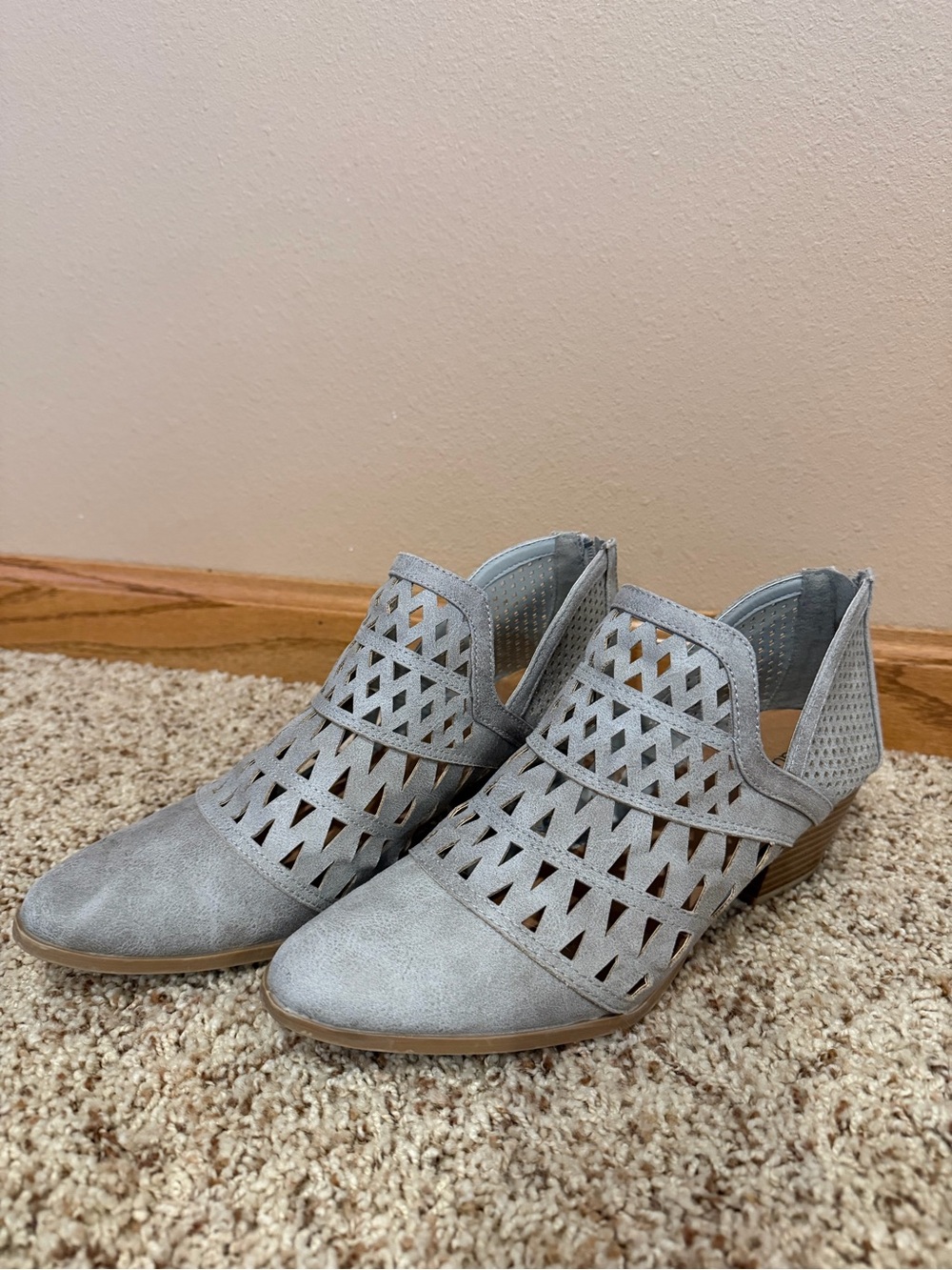Maurices Light Gray Laser-Cut Mules